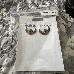 BaubleBar Disney Valentine’s Kiss Earrings